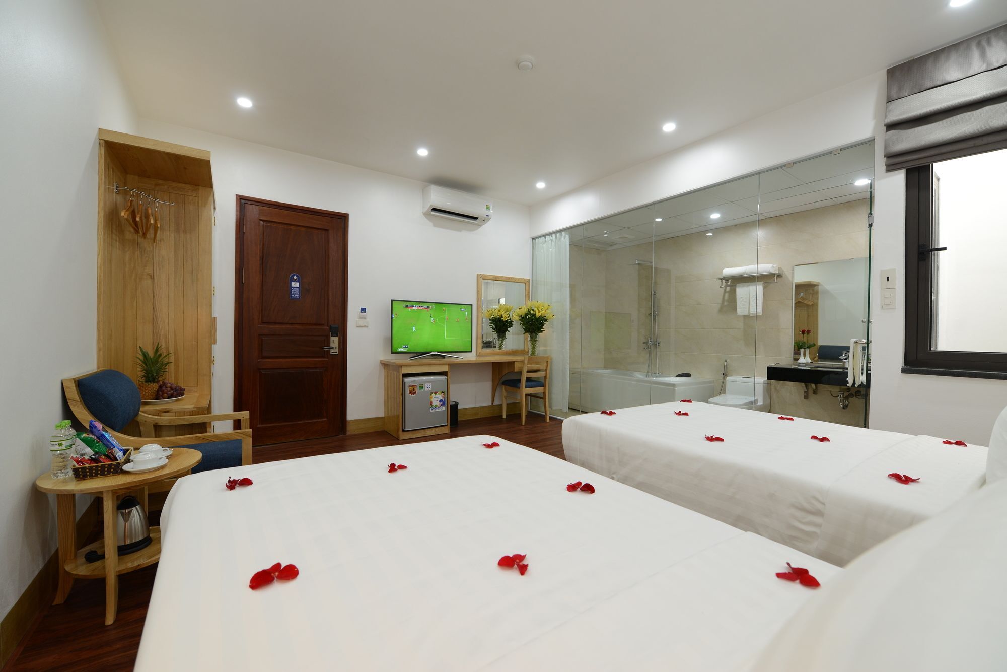 Blue Hanoi Inn City Hotel Dış mekan fotoğraf
