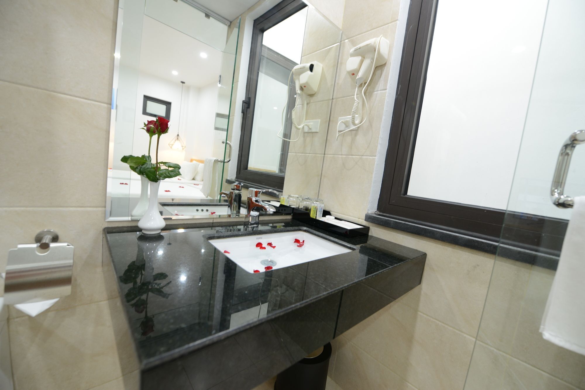 Blue Hanoi Inn City Hotel Dış mekan fotoğraf